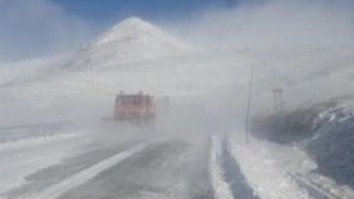 VIDEO | A nins abundent la munte, dar vremea se va schimba radical. Meteorologii vin cu vești bune