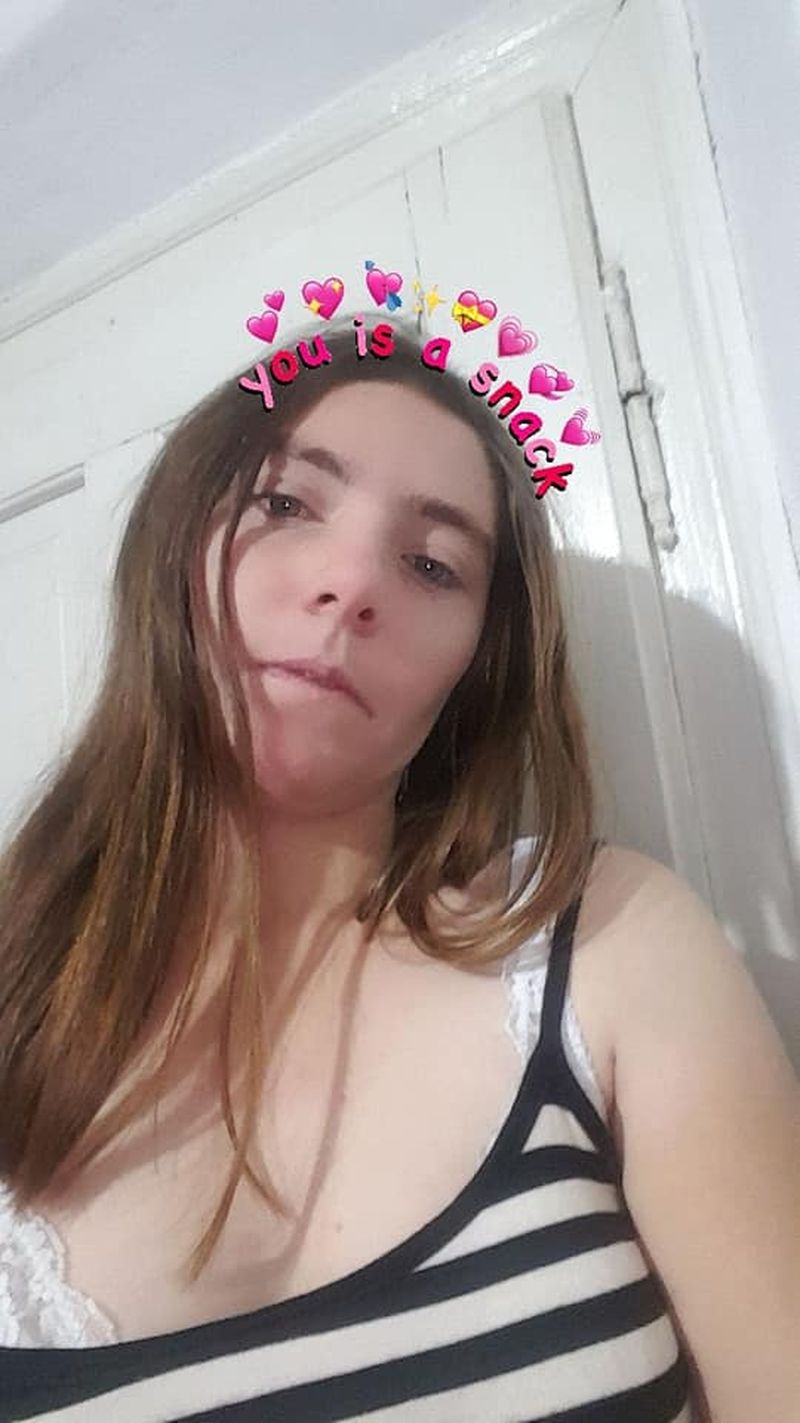 vulpița amenințată de soț 