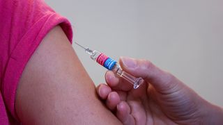 35.000 de doze de vaccin antigripal pentru români. Când ajung la cei care au nevoie de ele