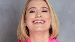 Asta îi lipsea! Andreea Esca, veste proastă de la judecători! Vedeta trebuie să se prezinte într-un dosar de calomnie: ”Admite cererea reclamantei” EXCLUSIV