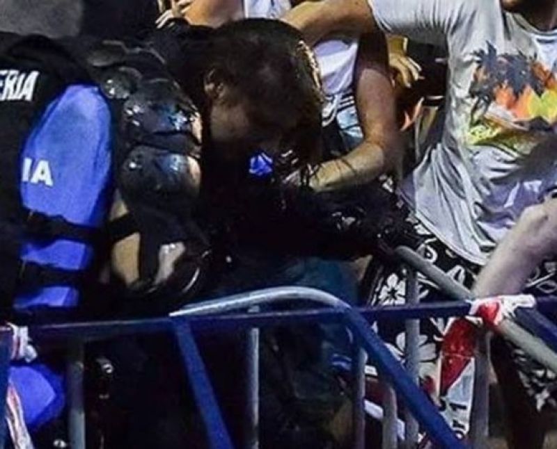 Parchetul Militar Cluj a fost sesizat în cazul jandarmului care a lovit cu piciorul şi a înjurat un bărbat