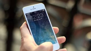 SMS-uri de dragoste. Cum să-ți impresionezi partenerul