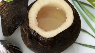 Suc de ridiche neagra -  Ridiche neagra beneficii - Ridiche neagra cu miere - Ridiche neagra contraindicatii