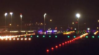 Un avion Boeing 767 al companiei Air Canada, cu 128 pasageri la bord, a aterizat de urgenţă la Madrid