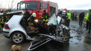 Vaslui: Şapte persoane rănite într-un accident produs în apropiere de Vama Albiţa