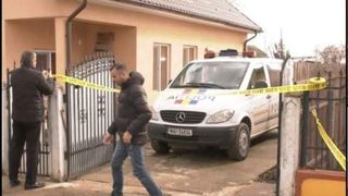 Descoperire macabră: un bătr&acirc;n din Olt a fost găsit decapitat &icirc;n casă