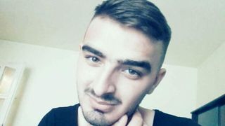 Filip a murit nevinovat &icirc;n maşina tatălui său, făcută praf de un BMW condus de un t&acirc;năr de v&acirc;rsta lui, beat