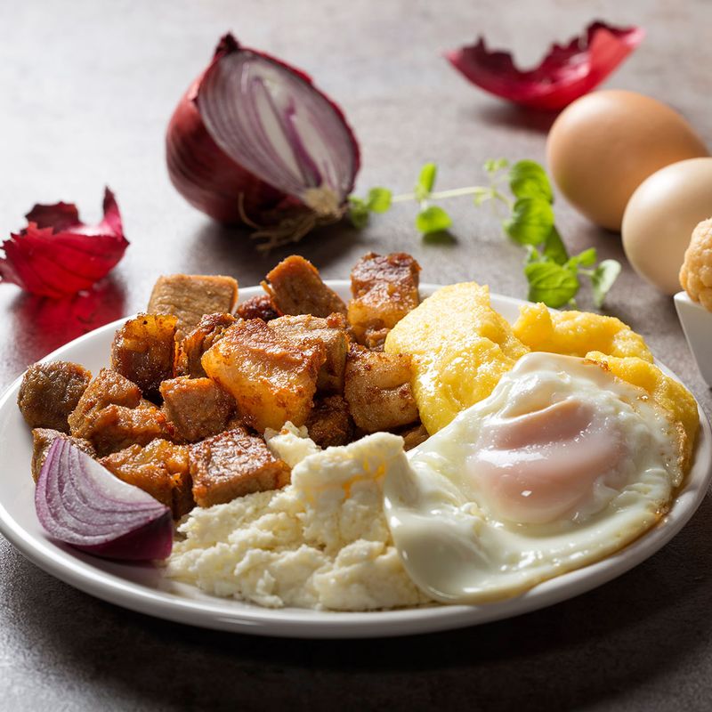 tochitura bucovineana