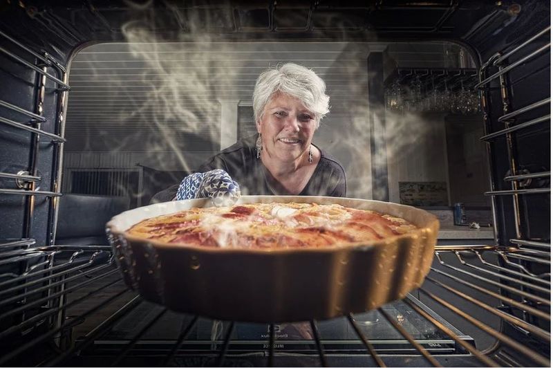  Plăcintă cu iaurt. Cea mai simplă rețetă cu iaurt și stafide