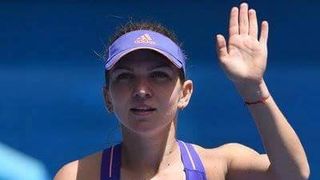 Simona Halep vestită &icirc;n Dubai: &bdquo;Suntem &icirc;nc&acirc;ntați de startul ei excelent de sezon&rdquo;