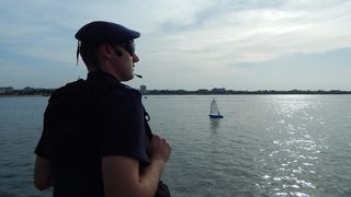 13.000 de pompieri, jandarmi şi poliţişti