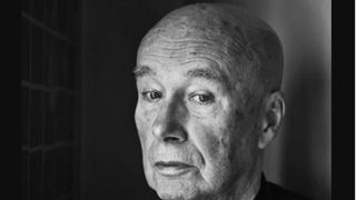 Scriitorul francez Gabriel Matzneff va fi judecat pentru "promovarea" pedofiliei