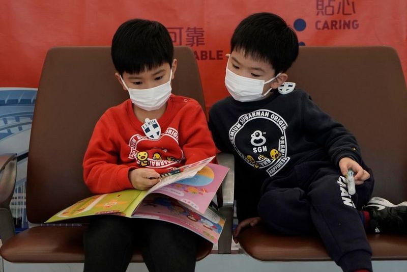 În China, oamenii au ajuns să se înjunghie pentru o sticlă de definfectant