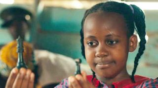 O actriţă din filmul "Queen of Katwe" a murit la v&acirc;rsta de 15 ani