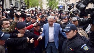 Liviu Dragnea, mărturie din sala de judecată: „Îmi termin executarea până se judecă!”