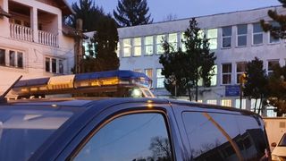 Jandarmii au intervenit pentru a aplana un coflict între elevii unui liceu din Pitești