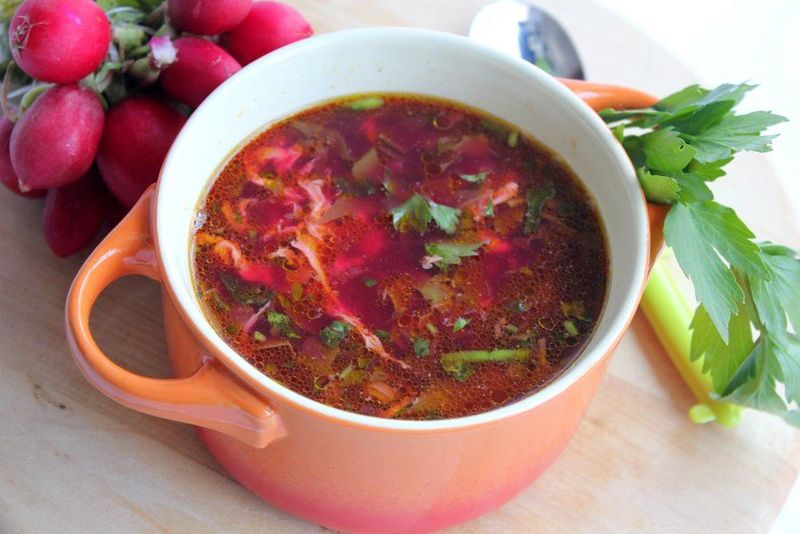 Ciorba de loboda - Ciorba de loboda taraneasca - ciorba de loboda cu usturoi