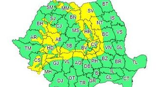 Cod galben &icirc;n cea mai mare parte a ţării, iar la munte Cod portocaliu de v&acirc;nt puternic şi viscol