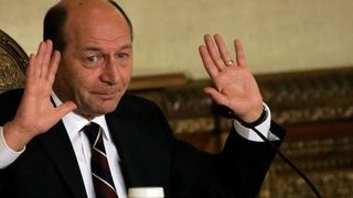 Bercea Mondialu ”i-a retras” oficial prietenia lui Traian Băsescu! Interlopul se dezice de fostul președinte