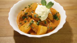 Tocăniță de porc. Tocăniță de porc cea mai apreciată rețetă tradițional românească. Tocăniță de porc cum se prepară. 