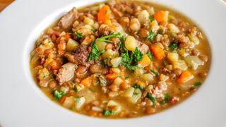 Tocăniță de porc. Cea mai apreciată rețetă tradițional românească