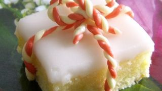 Prăjitură Mărțișor: Desertul perfect pentru 1 martie 2020