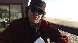 Scriitor celebru infectat cu CORONAVIRUS