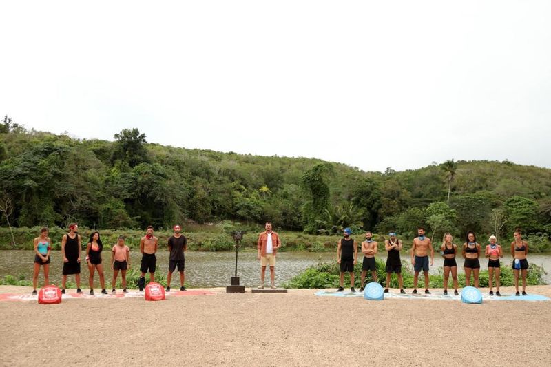 SURVIVOR. Adriana și Lola, nominalizate pentru eliminare