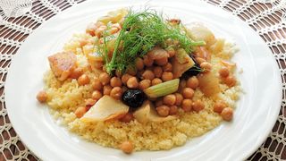 Iahnie de năut rețetă. Năut proprietăți. Năut origini. Mânacare de post cu năut