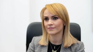 Mesajul Gabrielei Firea, după moartea tatălui ei &rdquo;Nu avem părinți perfecți&rdquo;