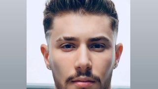 tatăl lui Philip de la „Puterea Dragostei”