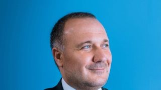 VIDEO| Ugur Yesil, CEO Kanal D, și Fatih Salis, Director Știri și Producții Interne Kanal D, premiați de publicația &rdquo;Hayat&rdquo;