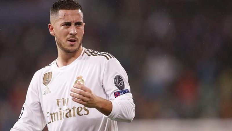 Hazard a fost operat la piciorul drept