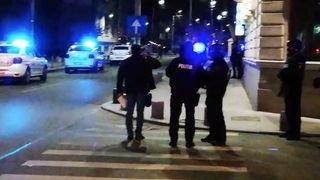 Alertă cu bombă în Piața Victoriei din București