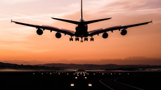 România suspendă zborurile către Italia din cauza coronavirusului