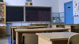 Școli &icirc;nchise