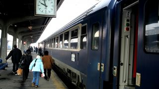 romani care vin din Italia tren CFR Calatori