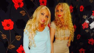 Ea este sora Andreei Pirui de la „Puterea Dragostei”. Cele două seamănă atât de tare, încât pot fi confundate