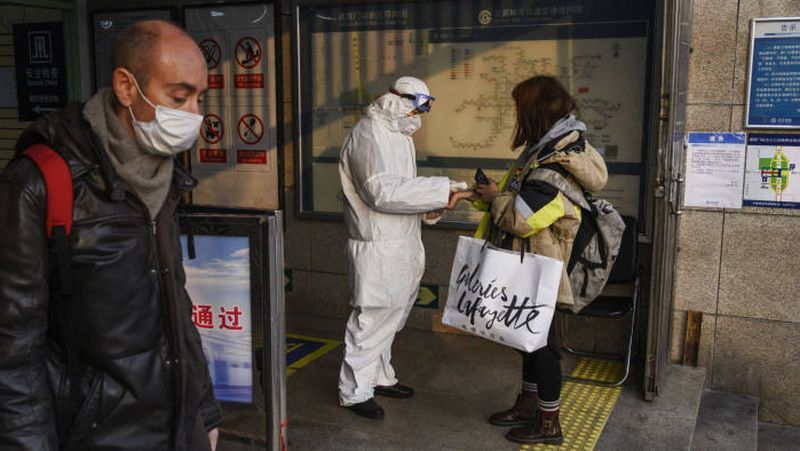 Ciuma sau „Moartea neagră” lovește România sub formă de CORONAVIRUS