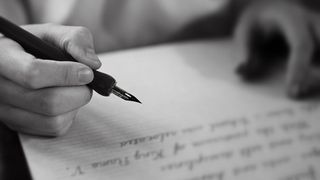 Povestea emoționantă a unui poet care a fost închis timp de 26 de ani pentru o crimă pe care nu a comis-o