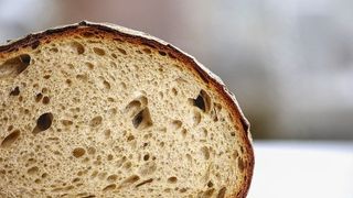 Paine de casa - Paine de casa reteta - Cum se face painea de casa - Paine de casă făra framantare - Paine de casa cu maia