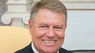  Iohannis declară că nu a primit nici o altă propunere de premier dec&acirc;t Orban