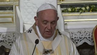 Toate slujbele ţinute de Papa Francisc de Paşti vor avea loc fără public 