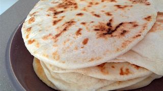 Lipii de casa fara drojdie - Lipii fara drojdi - Reteta lipii fara drojdie 