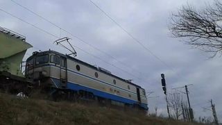 CFR Călători suspendă circulaţia 