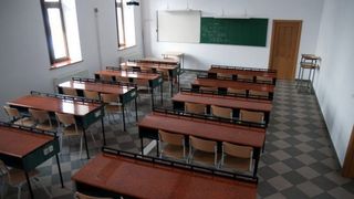 Inghetarea anului scolar