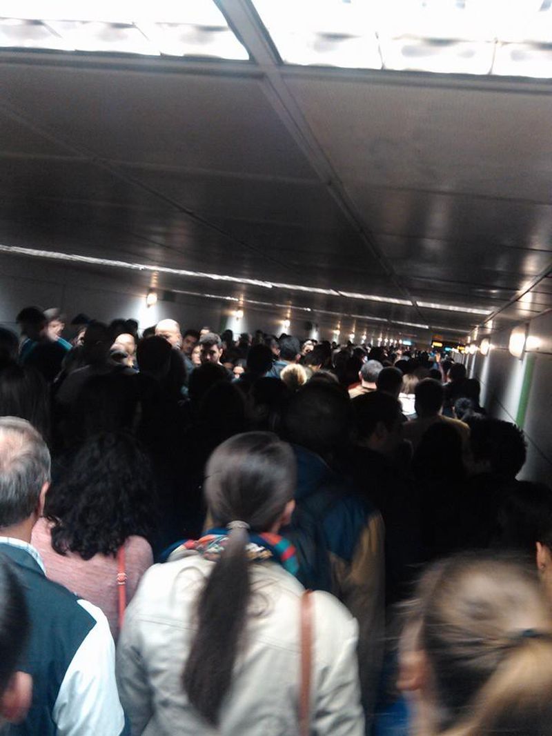 Metrorex anunţă reducerea numărului de trenuri