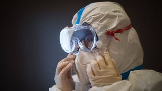 Pandemia Coronavirus a ucis peste 10.000 de oameni 