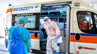 Italia: 651 de persoane au murit în ultimele 24 de ore din cauza coronavirusului. Bilanţul total: 5476 de decese