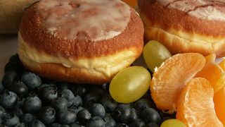 gogosi umplute cu gem sau dulceata Reteta